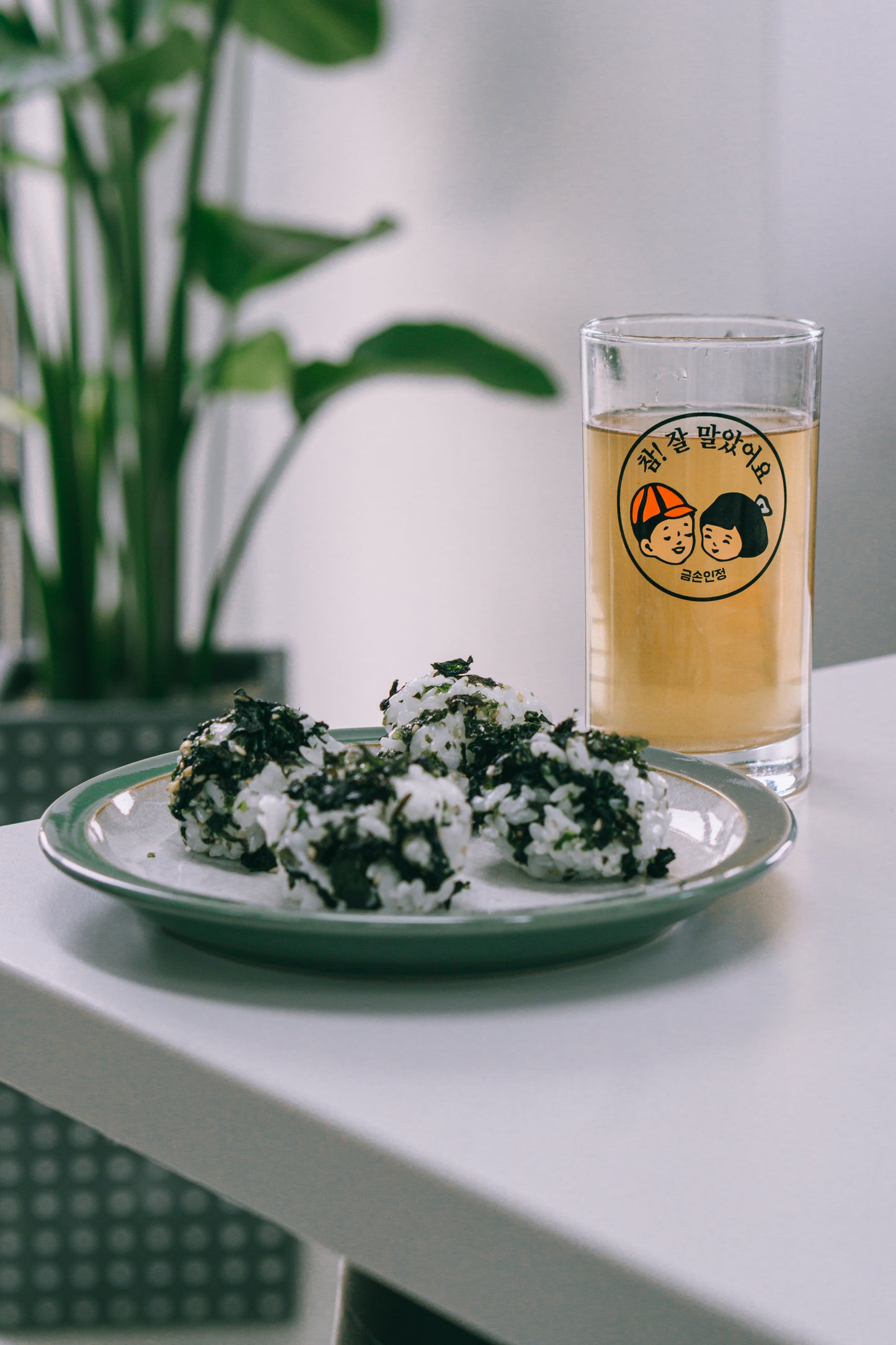 Seasoned Seaweed Flakes